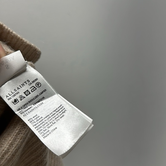 AllSaints Able Sweater Cold Shoulder Jumper Wool Alpaca Knit Cream Size Small - Picture 8 of 10